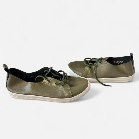 Sage Green vegan leather lace-up sneakers size 6 international brand - Picture 4 of 7
